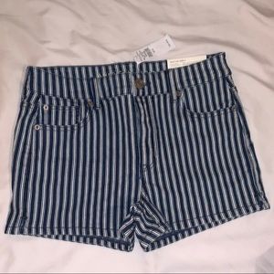 American Eagle Hi Rise Shorties